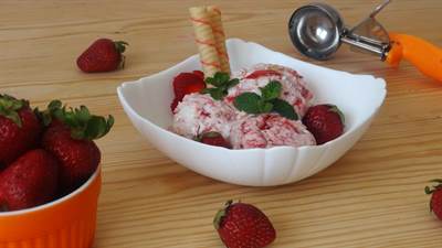 Crème Glacée à la fraise : sans machine