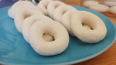 Pâtisserie Tunisienne : Käak Warka (fourré aux amandes) Délicieuse recette facile