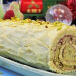 Bûche roulée Pistache – Framboise | Simple, légère et irrésistible