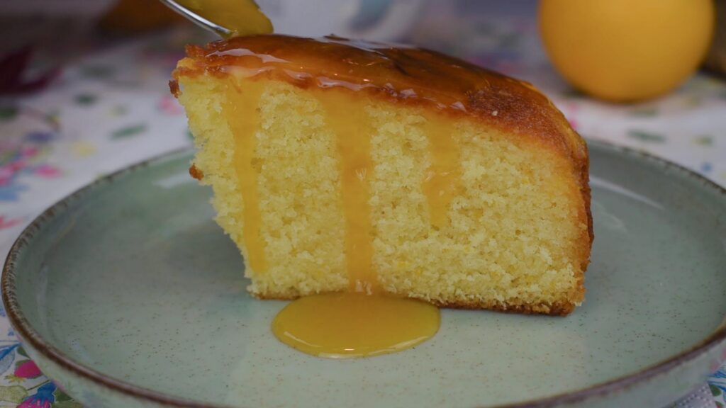 Cake fondant à l’orange – Version familiale avec sirop